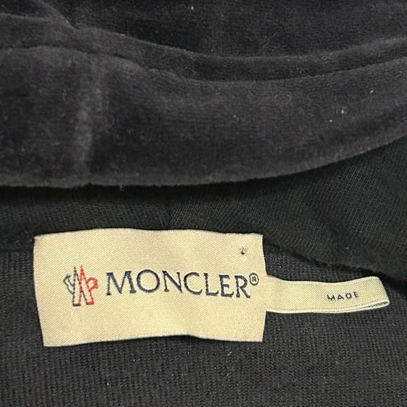 Moncler jogging suit - Picture 9 of 9